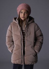 Dívčí hnědá prošívaná bunda s kapucí na zimu MAYORAL