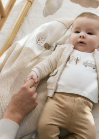 Unisex fleecová deka béžová s motivem vláčku MAYORAL