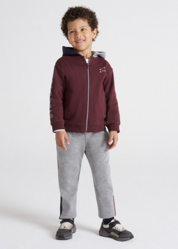 Tracksuit with 2 pairs of trousers for a boy