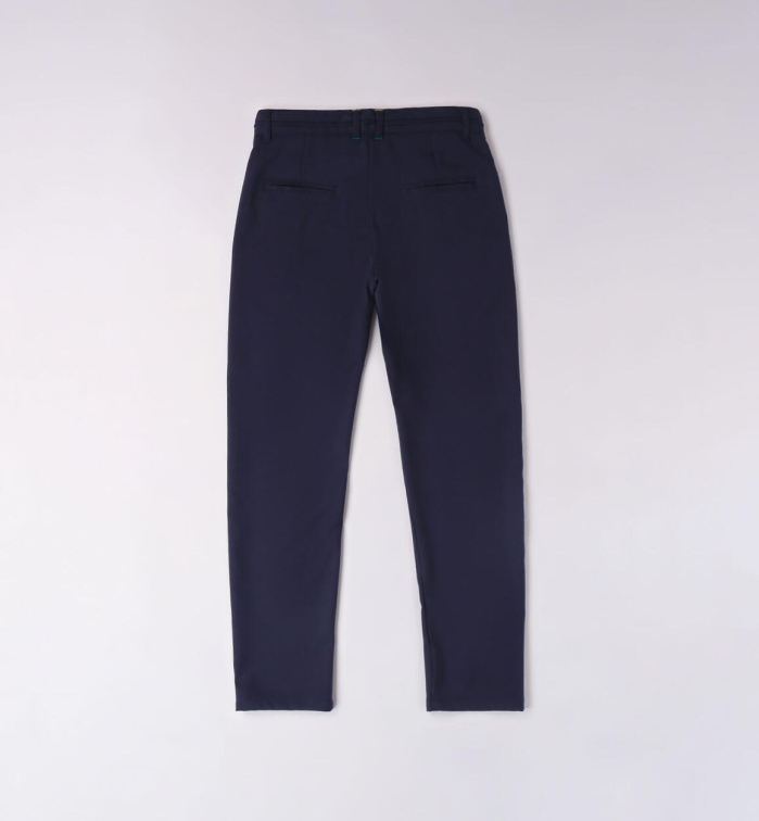 detail Elegant trousers for boys