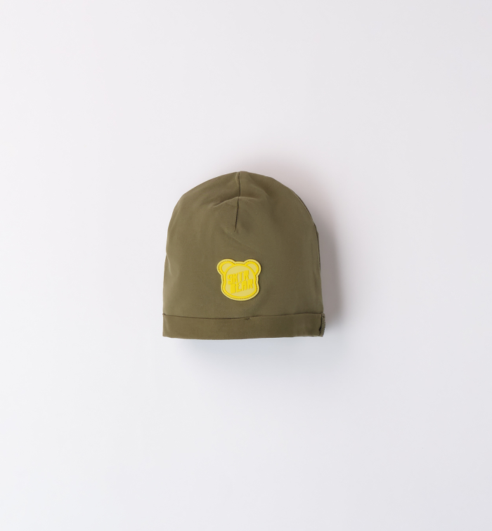 detail Chlapecká bavlněná čepice s motivem Skater Bear – khaki IDO