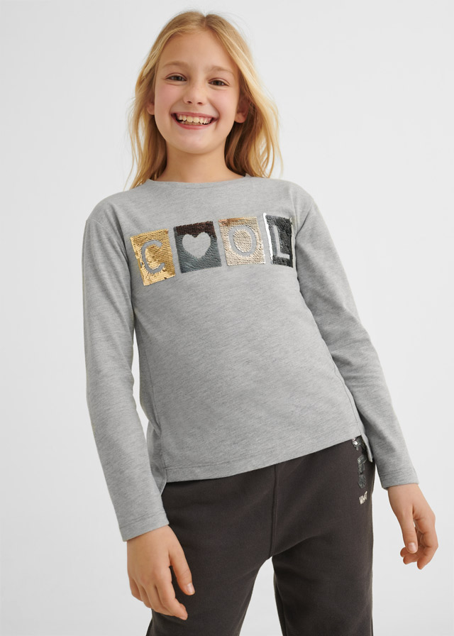 detail Long-sleeved t-shirt with a print for a girl