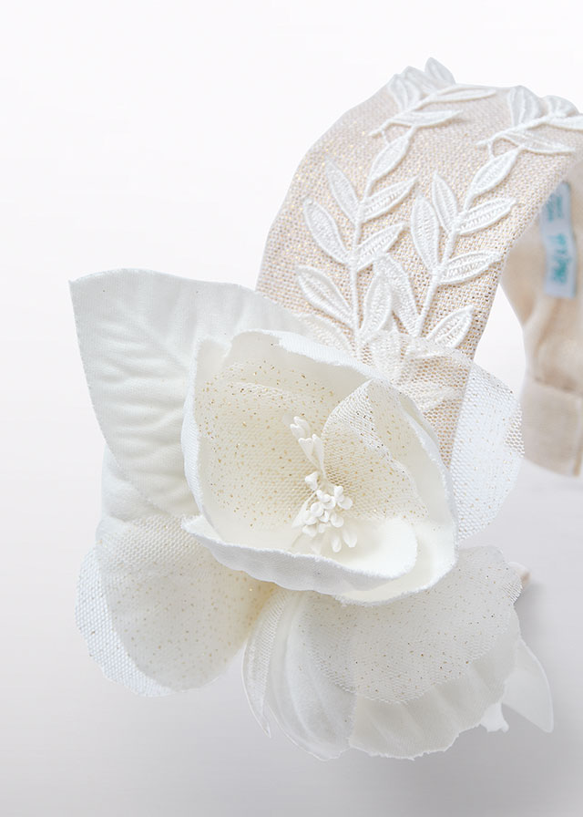 detail Dívčí lesklá lněná čelenka ABEL & LULA