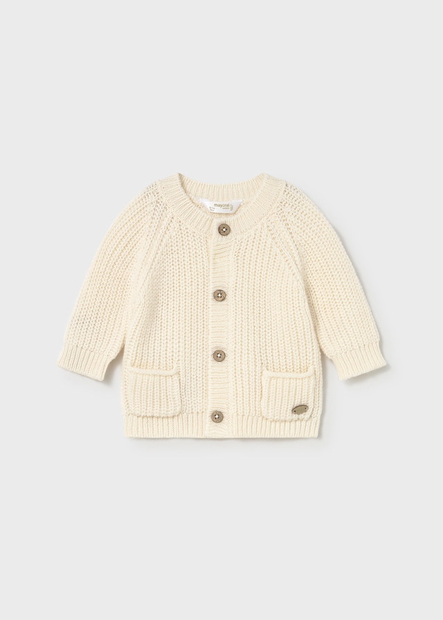 detail Unisex pletený svetr pro miminko s kapsami MAYORAL