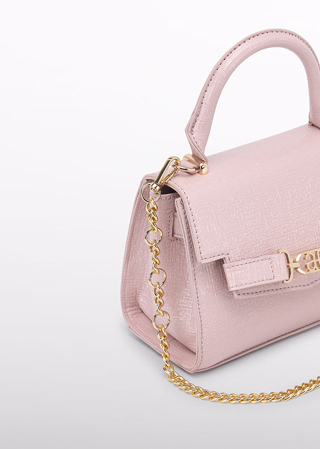 detail Dívčí lesklá texturovaná taška ABEL & LULA