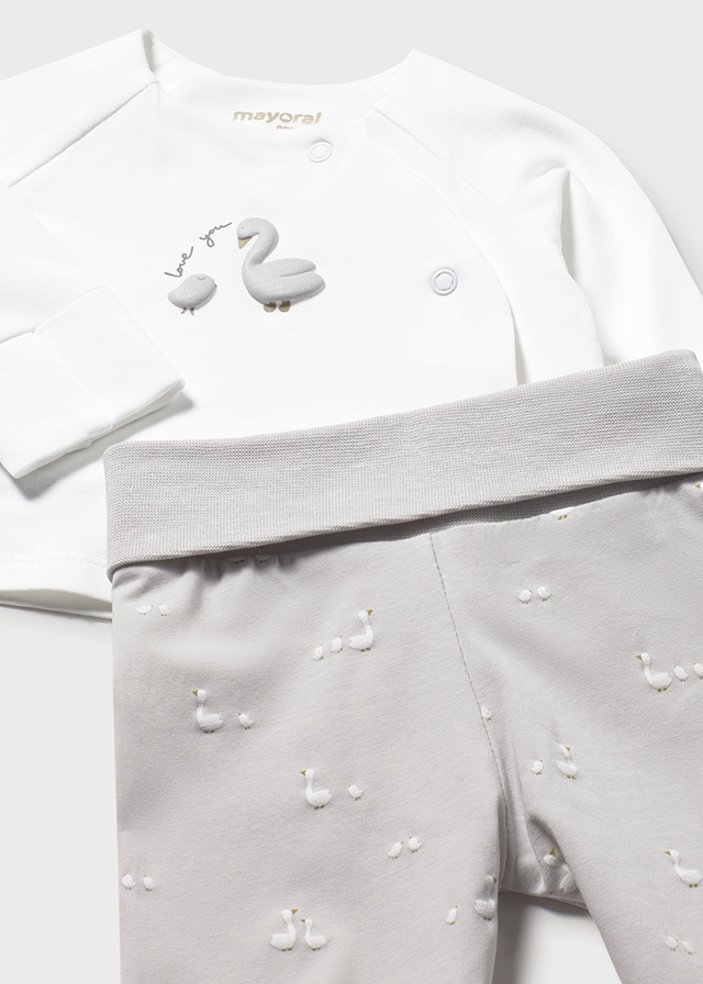 detail Kojenecký unisex set s labutěmi MAYORAL