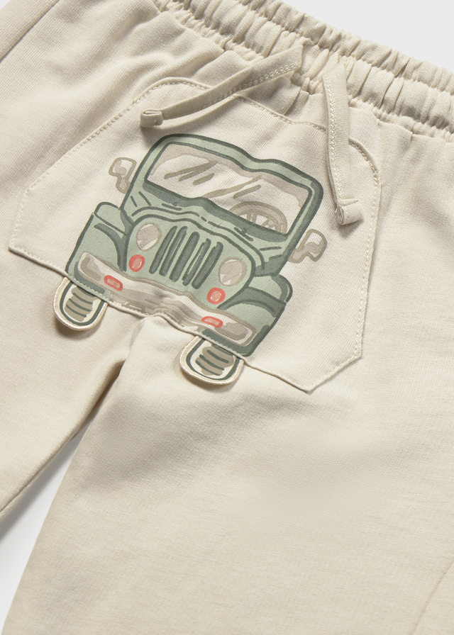 detail Chlapecké teplakové kalhoty motivem terénního auta MAYORAL