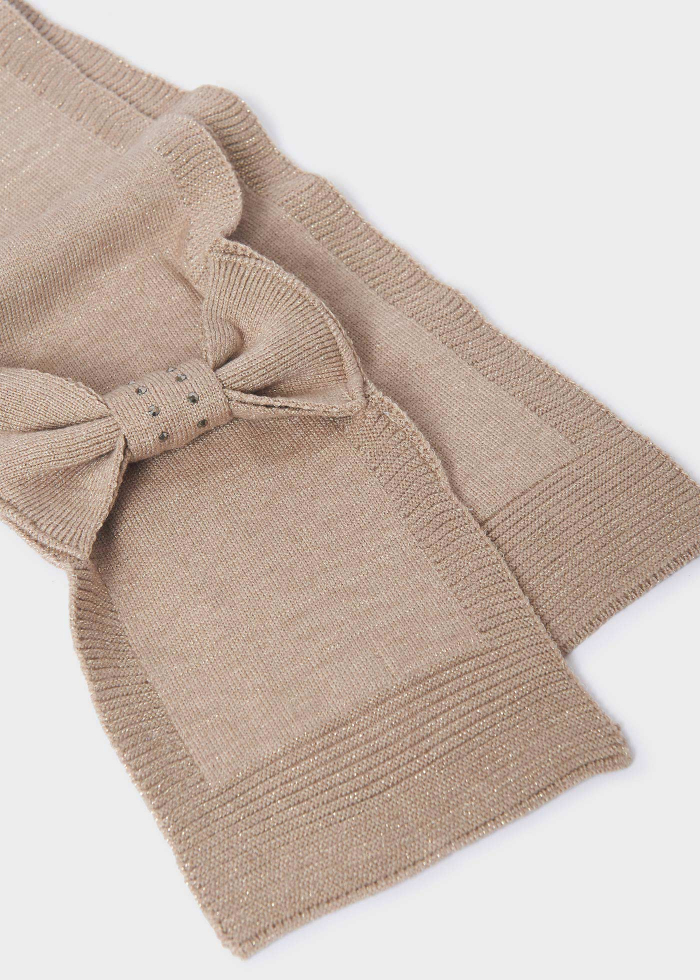 detail Dívčí čepice a šála MAYORAL