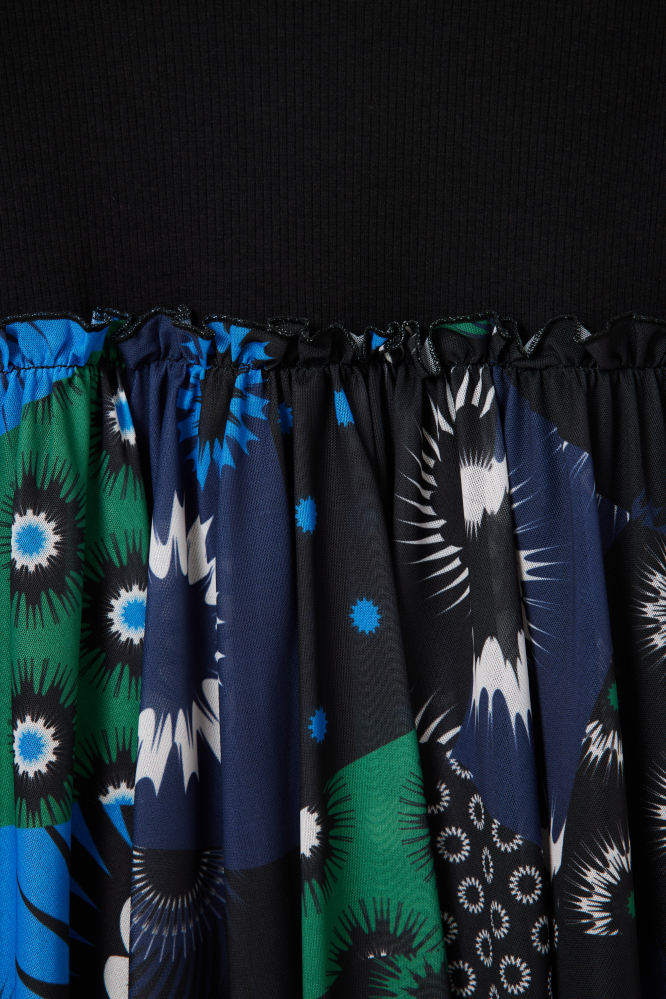 detail Dívčí šaty DESIGUAL